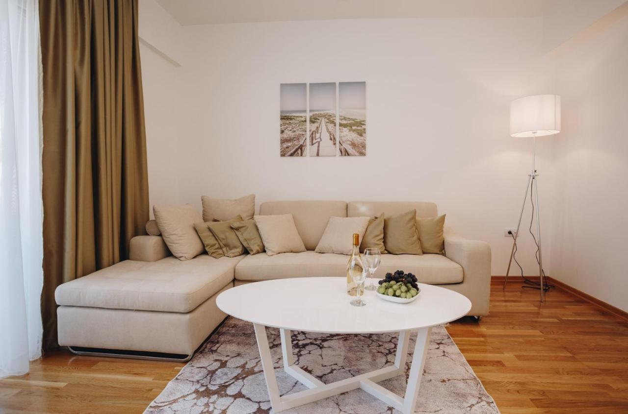 Status-M Apartments Bečići Zewnętrze zdjęcie
